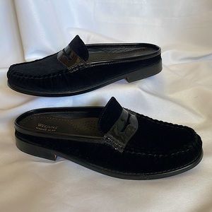 G.H. Bass Weejuns Wynn Black Velvet Mule Loafer sz 8.5